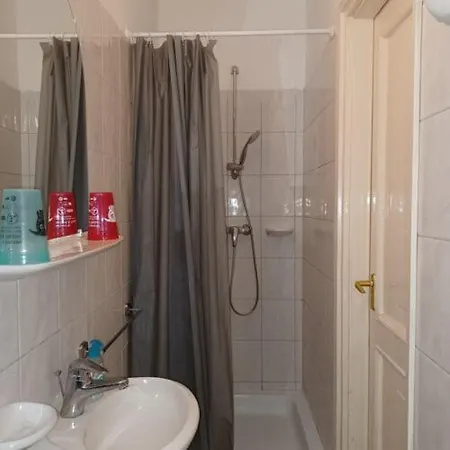 شقة S48 Apartmanhaz *